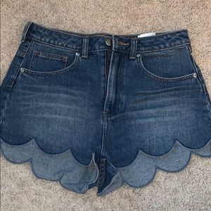 Scalloped Jean shorts